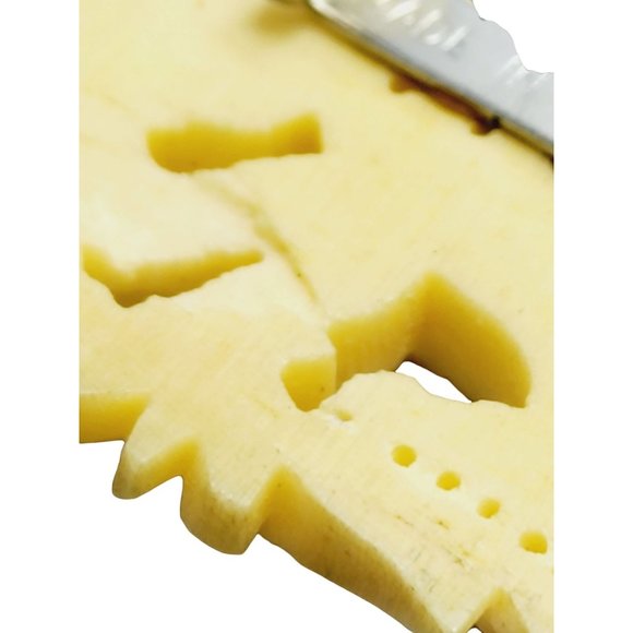 Vintage Signed Taiwan Celluloid? Carved Asian Bird Motif Brooch (A1167) - Picture 4 of 5